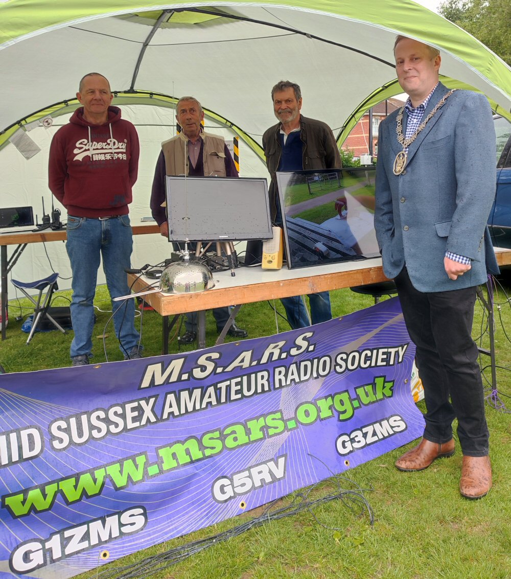 Chris M7VJE, Russell G7TMR, Merv M0WVE, and Peter Chapman, Burgess Hill Town Mayor